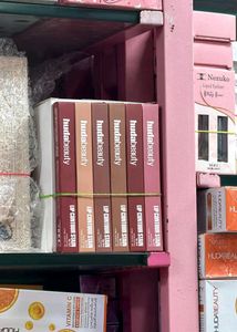 Huda.Beauty Lip Contour