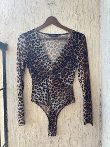 Leopard Print Twist Front Bodysuit
