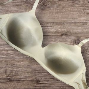 Next Comfortable Light Yellow Padded Bra