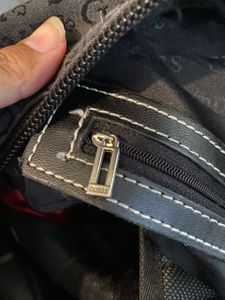 GUESS TRAVEL BAG