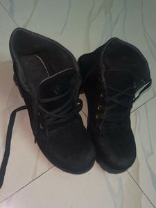 Stylish Black Lace-Up Boots