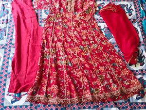 women pure cotton embroidery kurti pant dupatta se