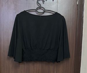 SHEIN Chic Black Flutter Sleeve Top