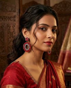 Stunning Red Oval Earrings