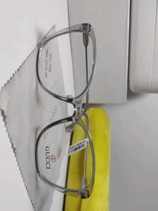 Gucci Eyeglasses - Clear Lenses