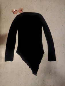 Pinteresty Black Frill Top