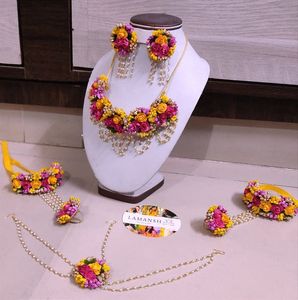 Floral Jewellery Set for Special Occasions