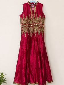 Elegant Magenta Anarkali Set – Excellent Condition