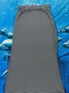 Casual Monochrome Striped Knit Pencil Skirt
