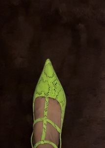 H&amp;M women snakeskin-patterned heels