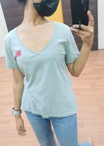 Beautiful Cute Hugo Top❤