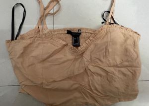 Chic Strappy Crop Top