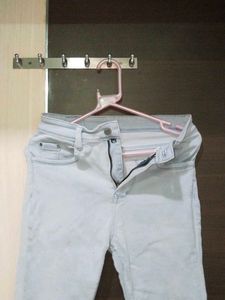 Light Wash Denim Jeans