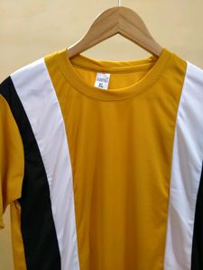 Brand New Tshirt Comfortable For Summer