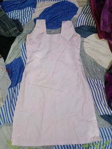 Sleeveless kurti 28 bust