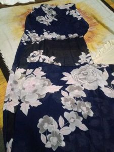 Chic Navy Floral scarf