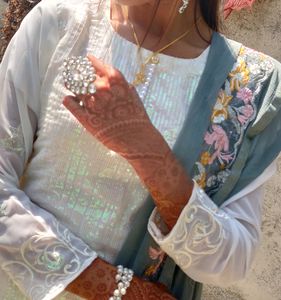 pakistani full drees kurti palzo and fancy dupatta