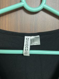 H&amp;M black top
