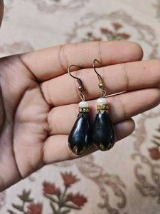 Elegant Red &amp; White Stone Earrings