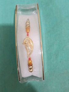 Set of 4 Elegant Gold Tone Bracelets