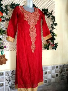 🔥MEGA SALE🔥 Red Kurti with Golden Embroidery