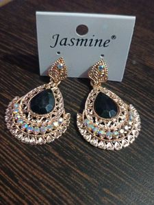 Elegant Black & Gold Teardrop Earrings