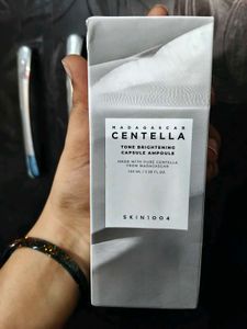 SKIN1004 tone brightening ampoule