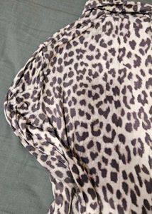 H&amp;M Leopard Print Top