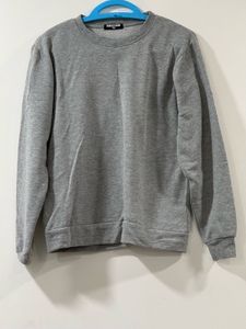 Comfortable Grey Crewneck Sweatshirt