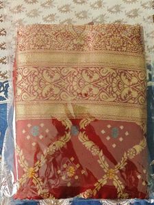Bulk sarees available Red &amp; Gold Woven Saree