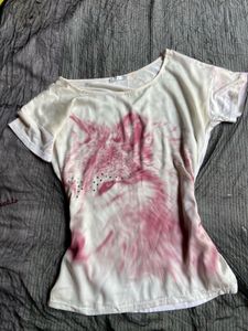 y2k wolf print with stone offshoulder tee