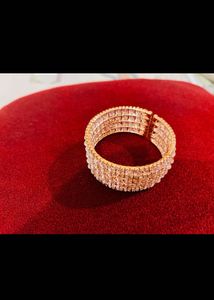 Sparkling Stone Bracelet new with tag