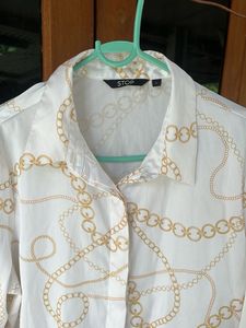 Chic Chain Print Button-Down Shirt