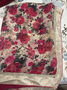 Beautiful Floral Print Saree