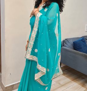 Beautiful Teal Saree without blouse