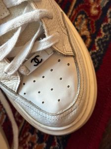 CHANEL Sneakers