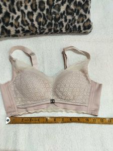 Lace Detail Everyday Bra