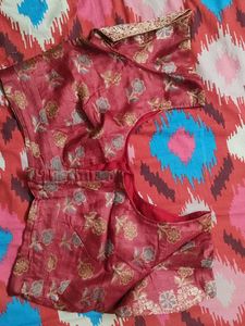 Elegant Pink Floral Saree