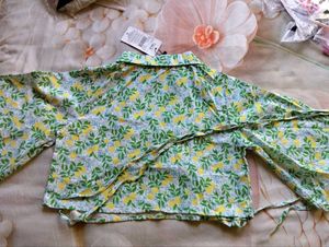 Chic Floral Wrap Crop Top