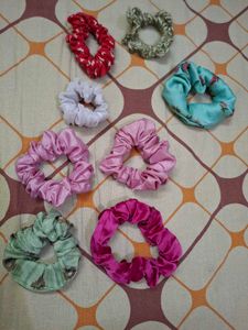 Set of 8 Scrunchies