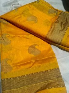 Vibrant Yellow Silk Saree with Paisley Motif