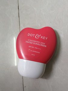 Espresso DOT &amp; KEY Tinted Sunscreen