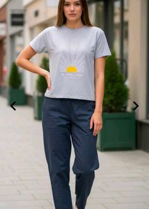 Shein Be the Light Graphic Tee