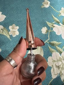Shimmer Eyeliner with Star Cap