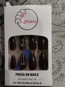 Nakhi Press On Nails