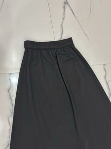 Stylish Button-Up Black Skirt