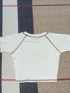 Cream Heart Graphic T-Shirt