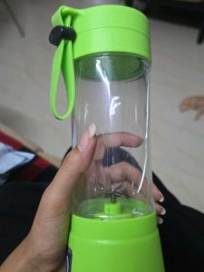 Portable USB Rechargeable Juicer