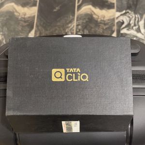 TATA CLiQ Black Box