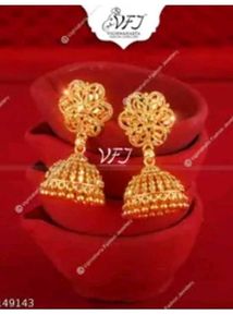 Elegant Gold Jhumka Earrings